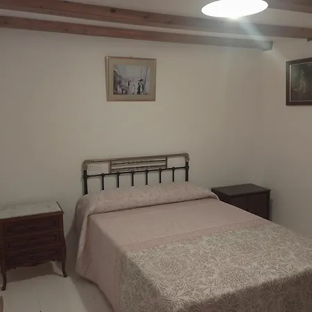 Semesterbostad Casa Juan Santa Olaja de Eslonza